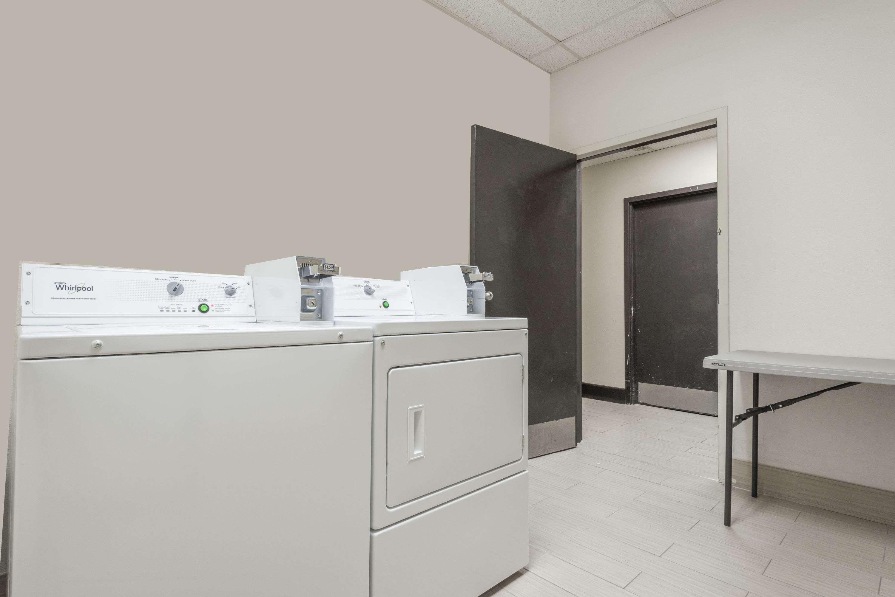 Days By Wyndham Ashland Hotel 2*